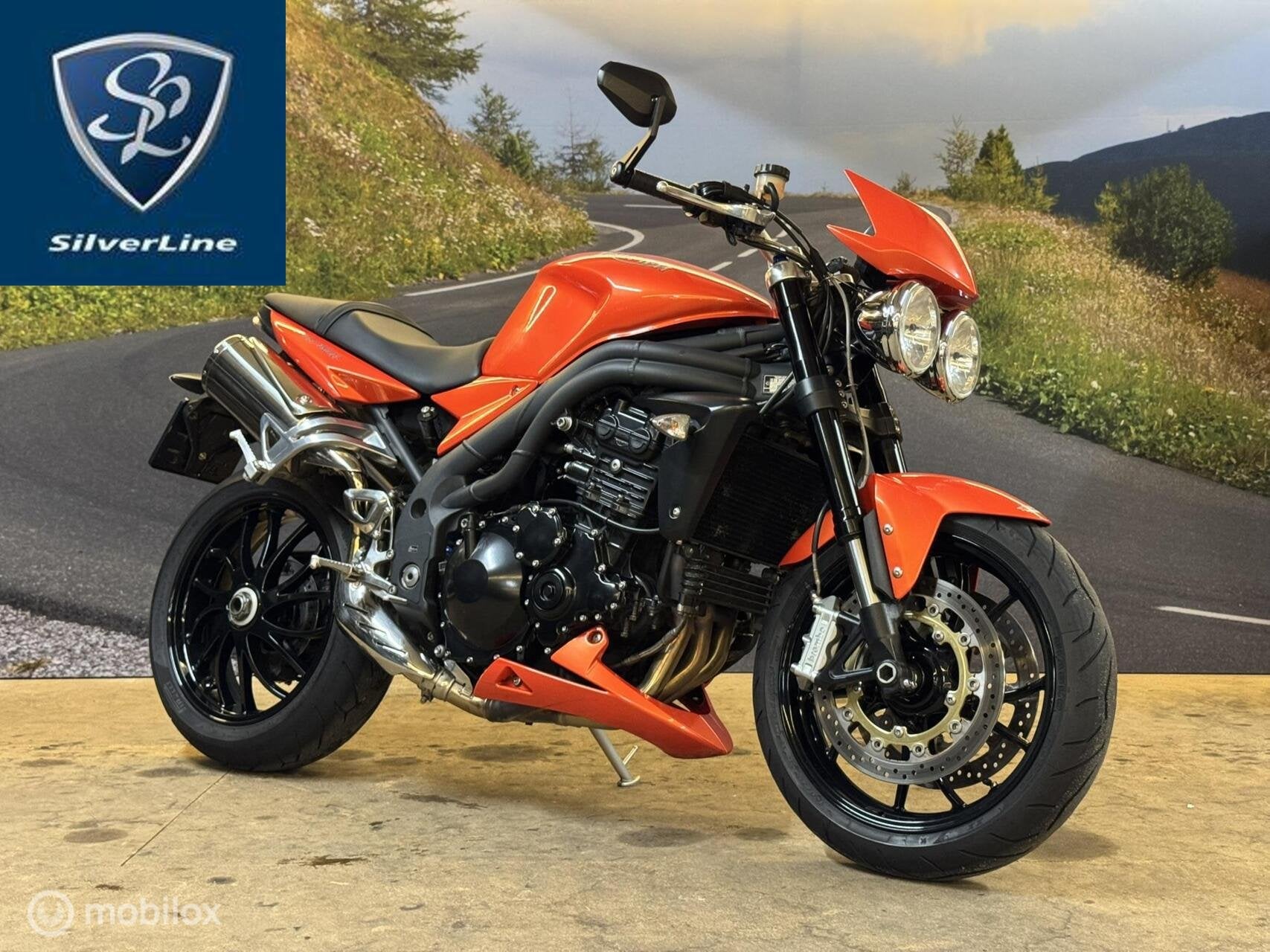Triumph Speed Triple 1050 – 2009 – Blazing Orange, 1050 cc, Meer dan 35 kW, Toermotor, Handgeschakeld