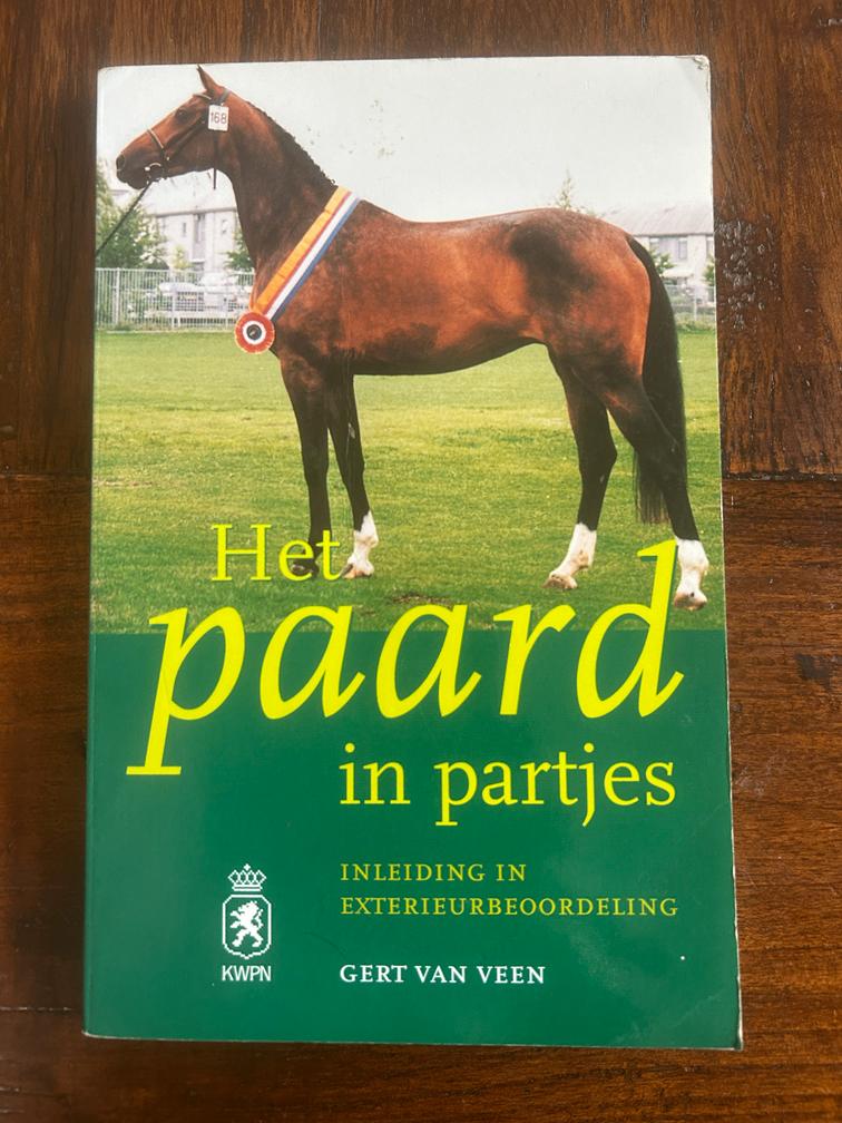 Het paard in partjes van Gert van Veen, Ophalen of Verzenden, Gelezen, Paarden of Pony's