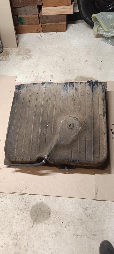 Originele Mercedes W108 brandstoftank, Ophalen, Gebruikt