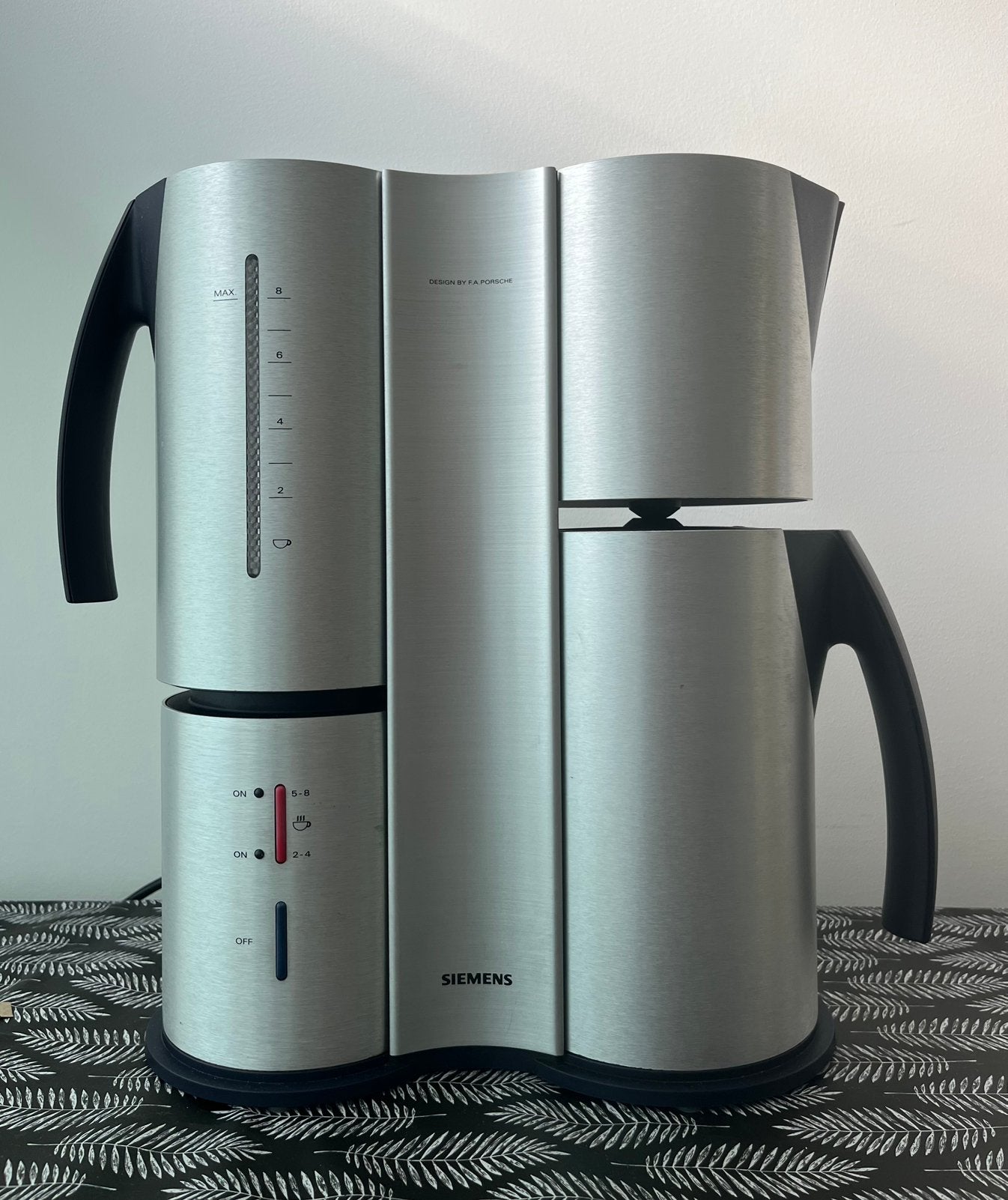 Siemens design by Porsche koffiezetapparaat en waterkoker, Ophalen of Verzenden, Zo goed als nieuw, Koffiemachine