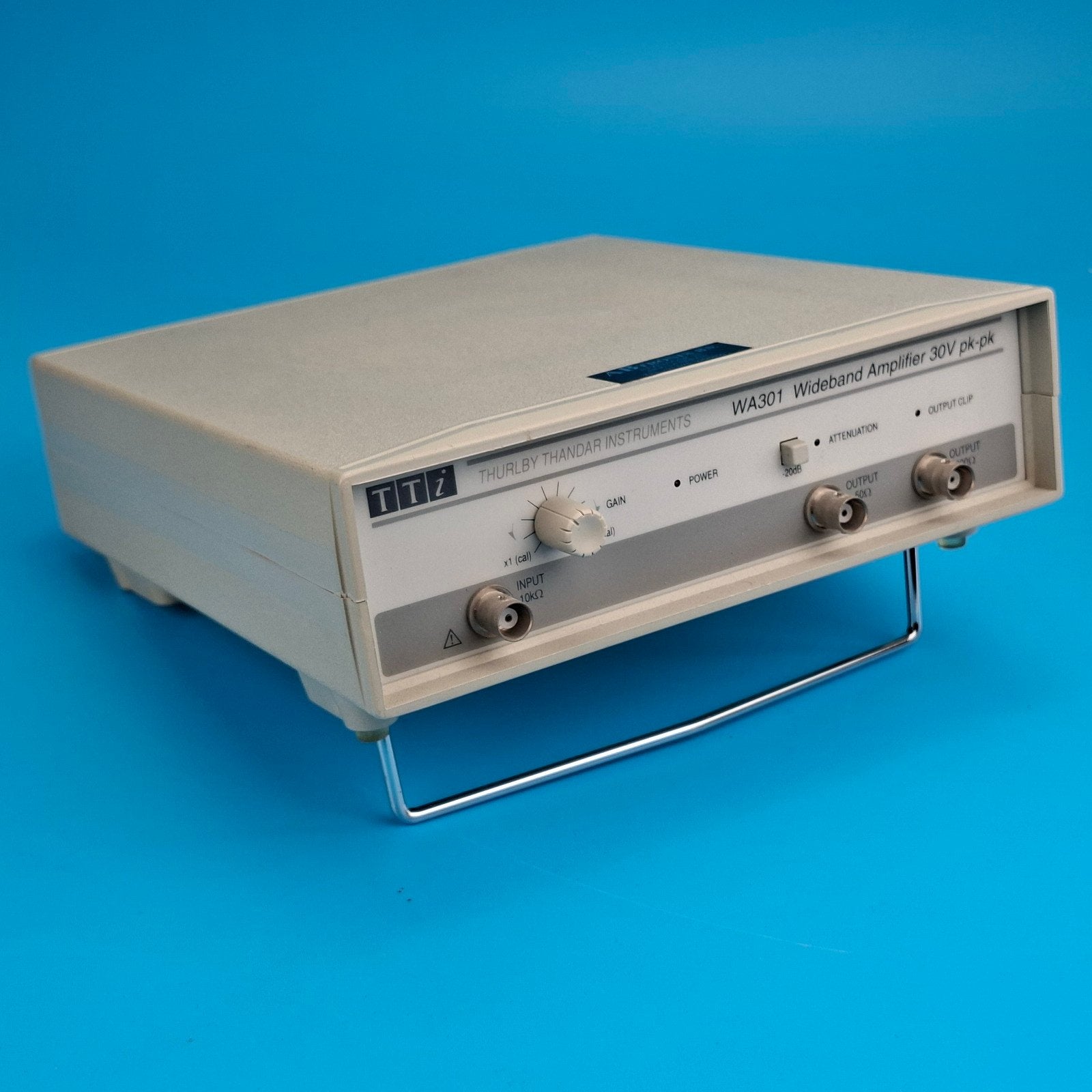 TTi WA301 Wideband Amplifier 30Vpp, Doe-het-zelf en Verbouw, Meetapparatuur, Ophalen of Verzenden, Gebruikt, Elektriciteit