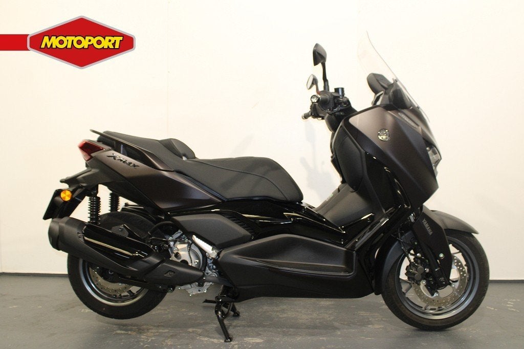 Yamaha XMAX 300 Tech MAX (bj 2026), Scooter, Klantenservice@yamaha-motor.nl, Koolhovenlaan 101
1119 NC  Schiphol-Rijk, NL, 12 t/m 35 kW