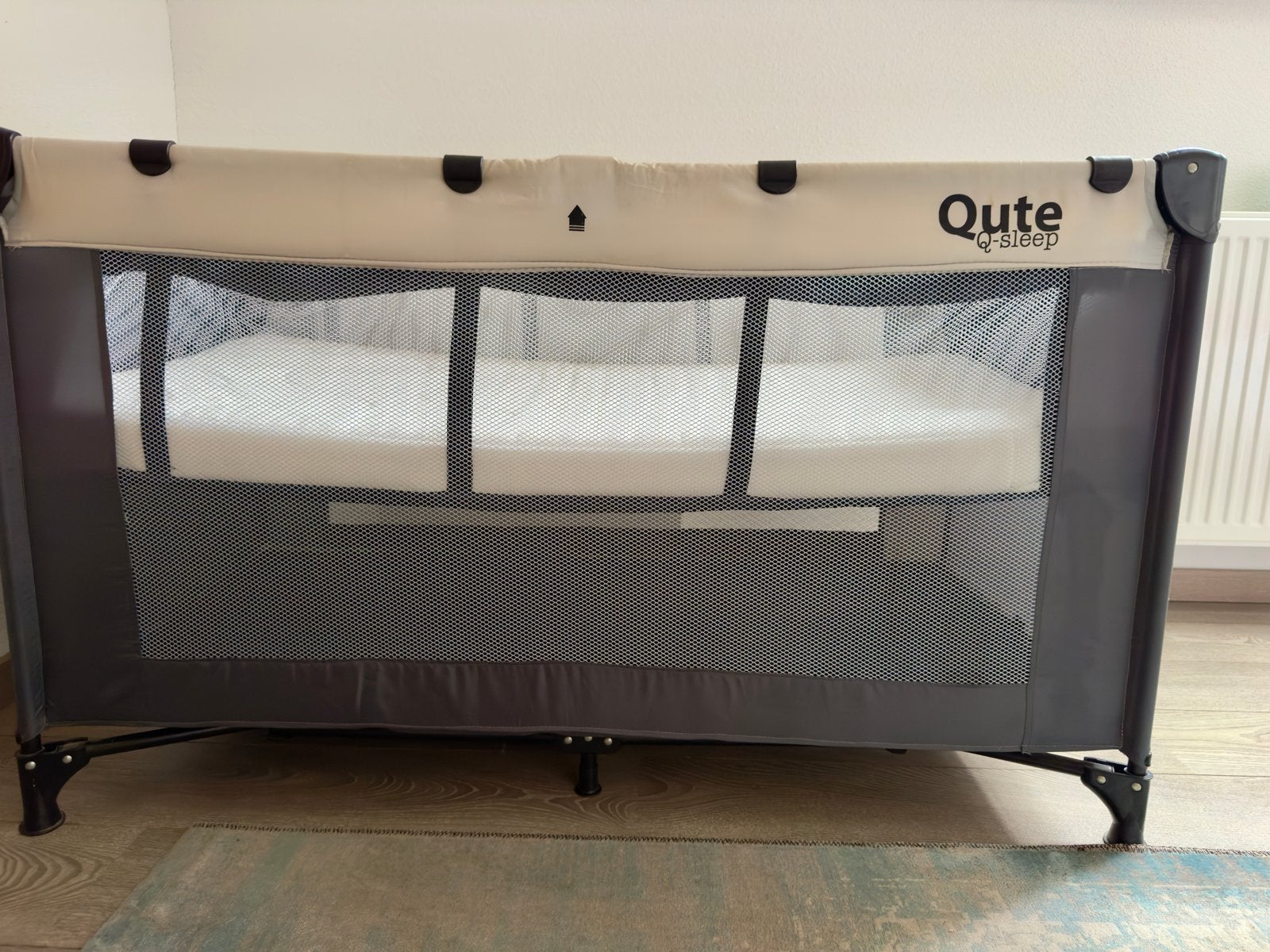 Qute Q-Sleep Reisbedje met matras, Ophalen, Gebruikt, Reisbedje