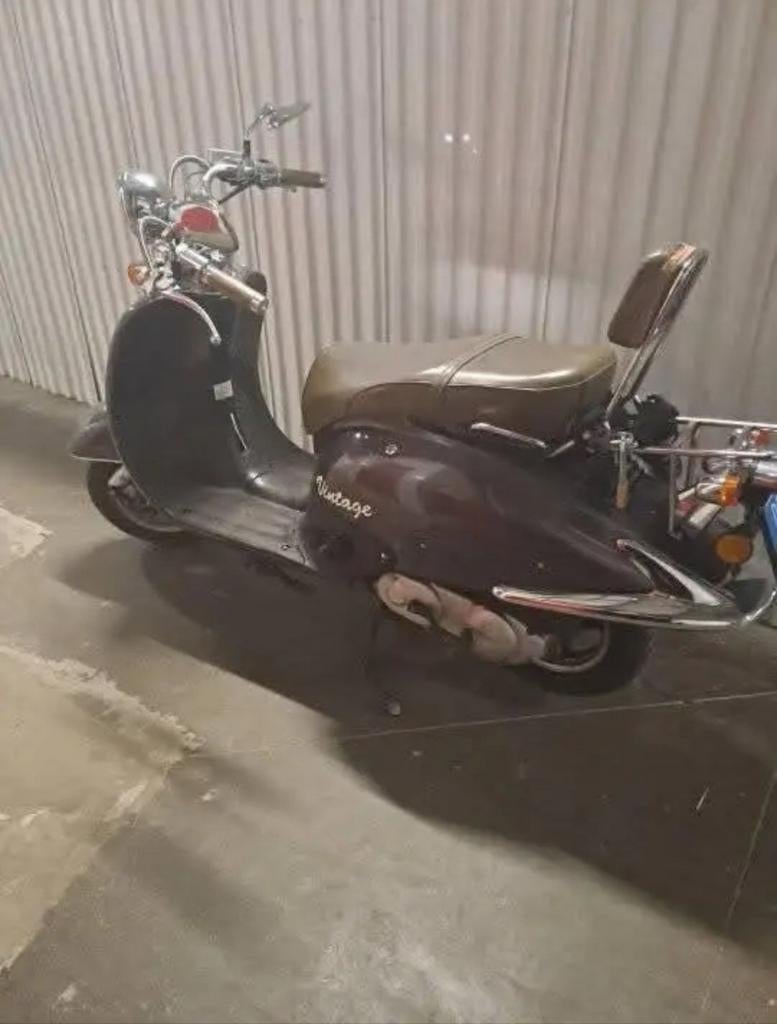 Leuke vintage Yiying 25 sixties bromfiets (start niet), Ophalen, Gebruikt, Maximaal 25 km/u, Yiying