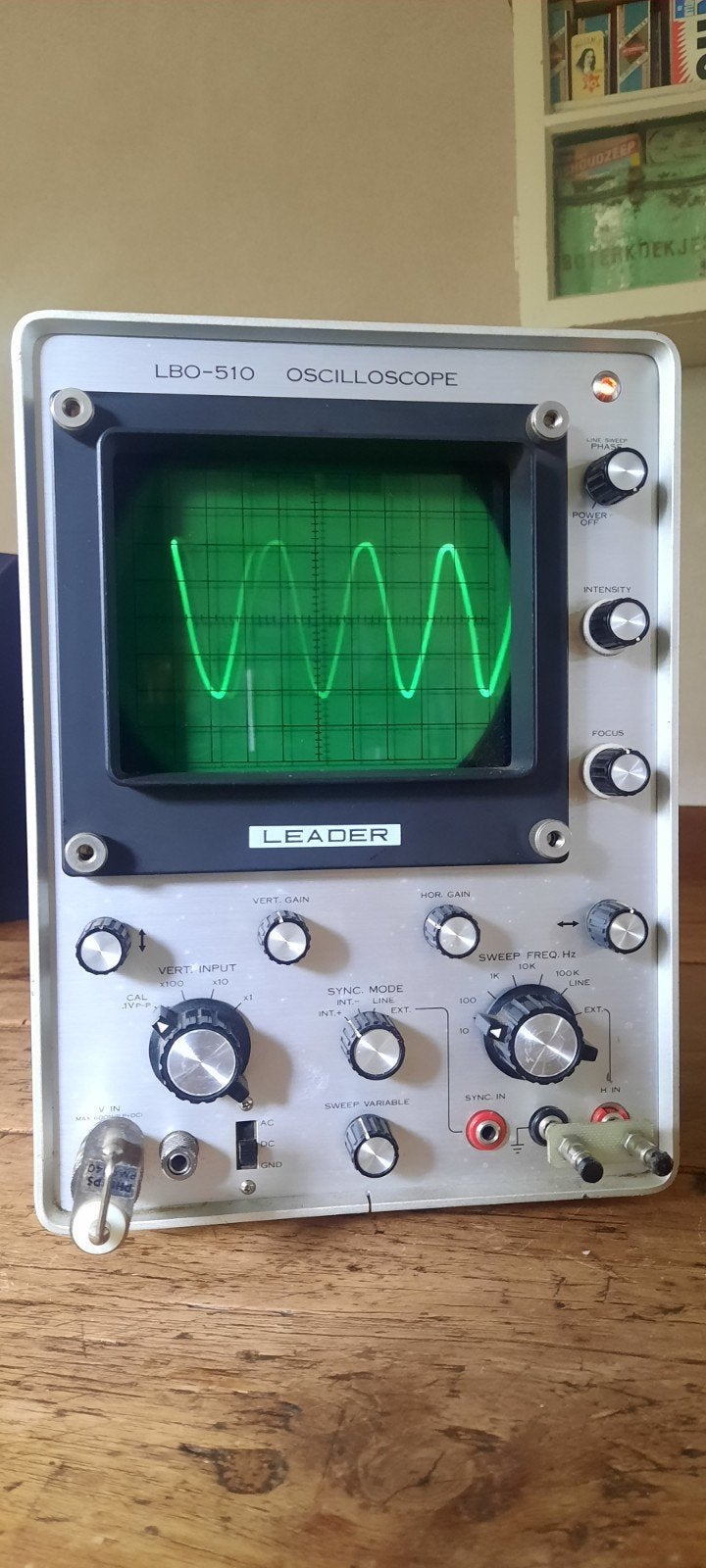 Oscilloscoop Leader Electronics Corp LBO-510, Ophalen of Verzenden, Gebruikt, Elektriciteit