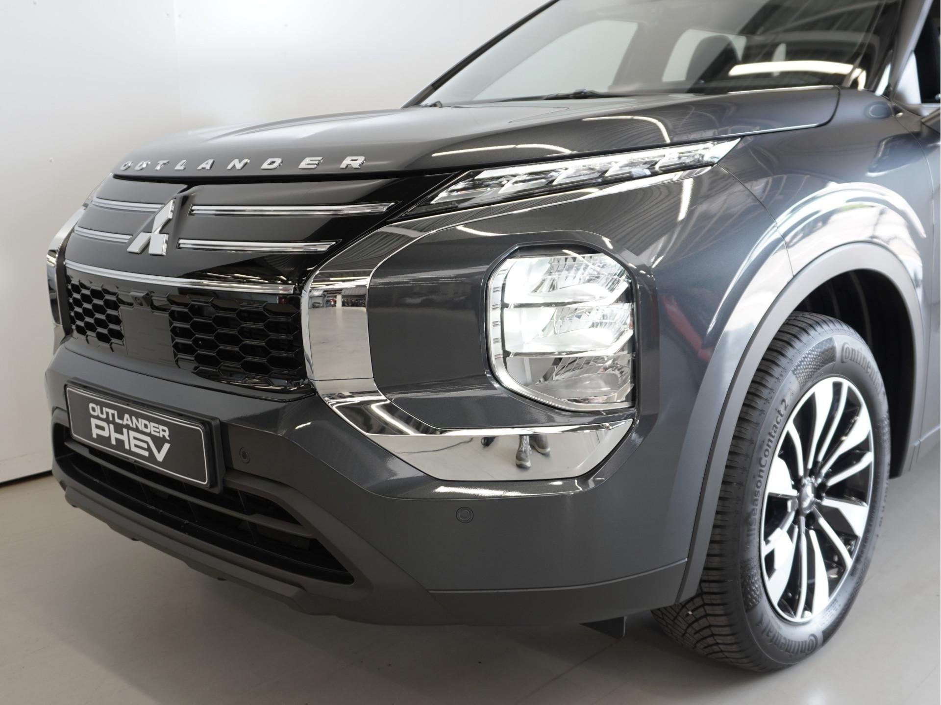 Mitsubishi Outlander 2.4 PHEV Pure | Actieprijs | 360 Camera, Auto's, 12 maanden, Stof, Outlander, Zwart
