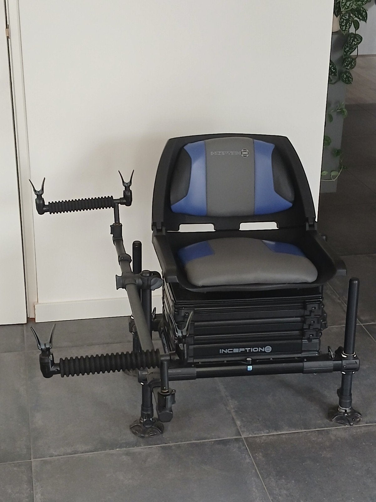 Te Koop: Zitkist plus feedersteun., Watersport en Boten, Ophalen of Verzenden, Overige typen