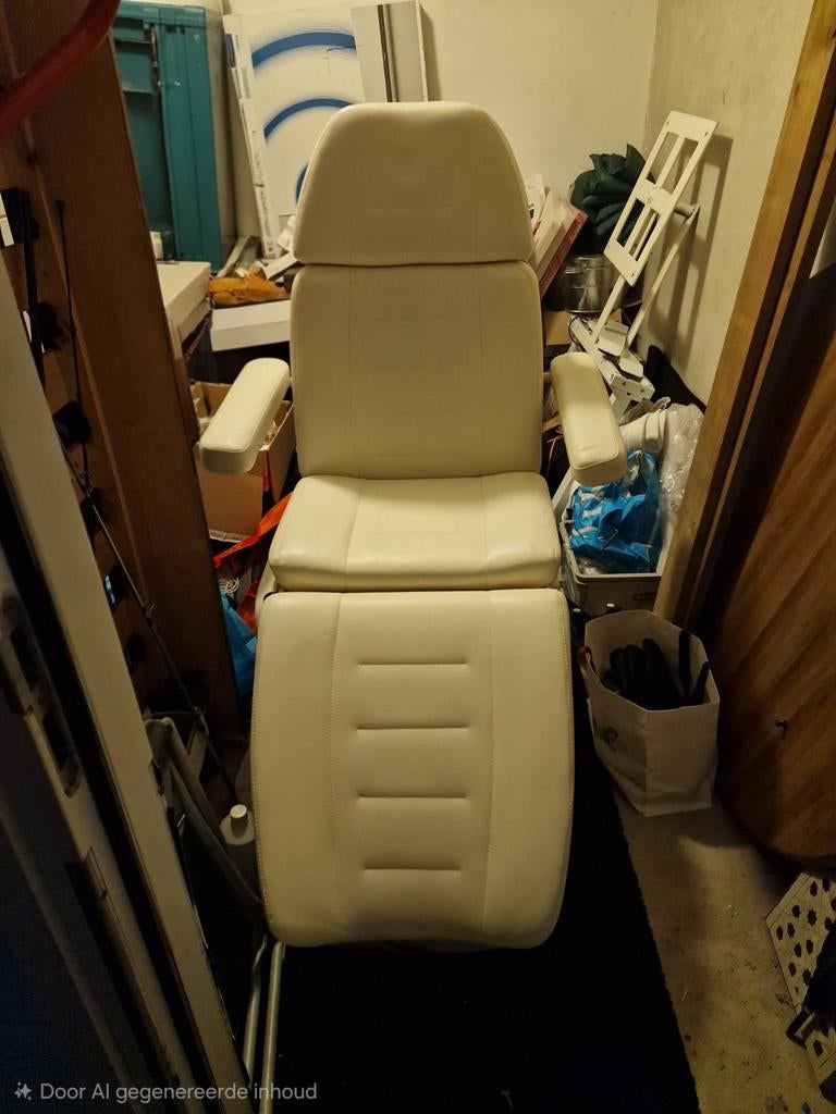 Behandelstoel gezichtsbehandeling, pedicure elektrischestoel, Sport en Fitness, Massageproducten, Ophalen of Verzenden, Gebruikt