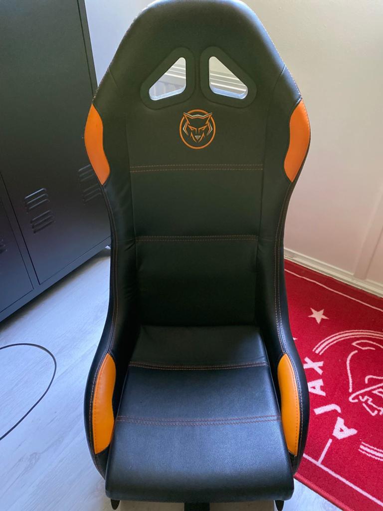 Qware raceseat met racestuurhouder en pedalenhouder, Ophalen, Overige merken, Zo goed als nieuw