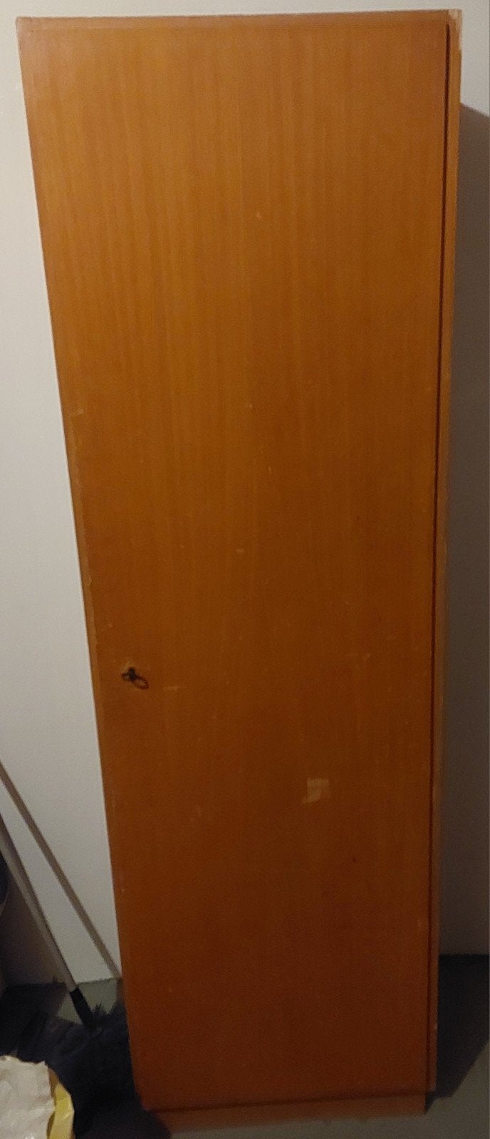 Houten kast met planken - ideaal voor opslag, Huis en Inrichting, Kasten | Boekenkasten, Ophalen, Klassiek, 50 tot 100 cm, 150 tot 200 cm