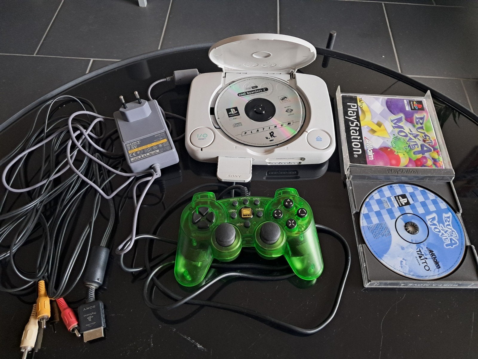 Playstation 1 + toebehoren, Ophalen of Verzenden, Met 1 controller