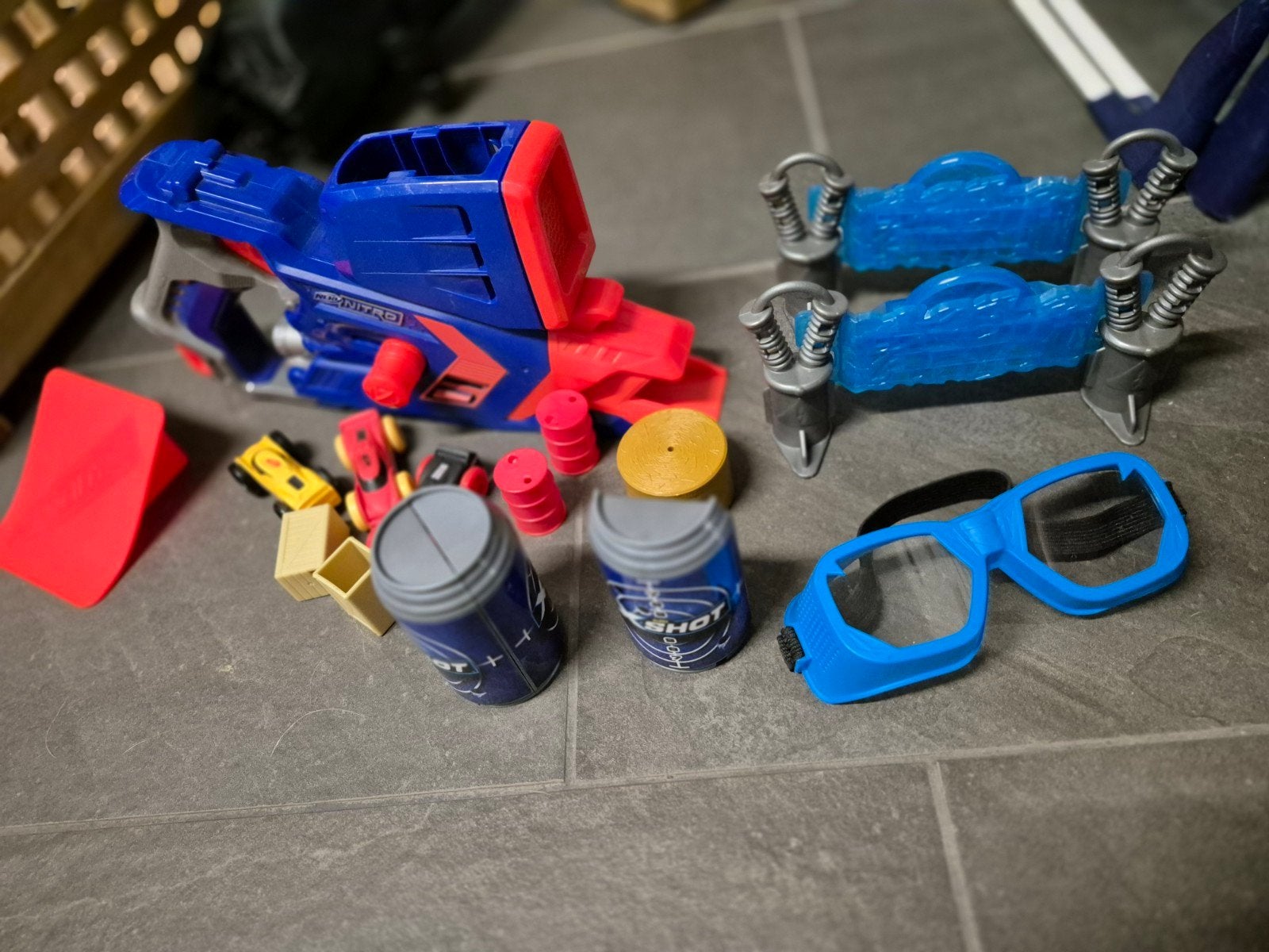 Nerf Nitro speelgoedset met blaster en accessoires, Ophalen of Verzenden, Gebruikt, Jongen of Meisje