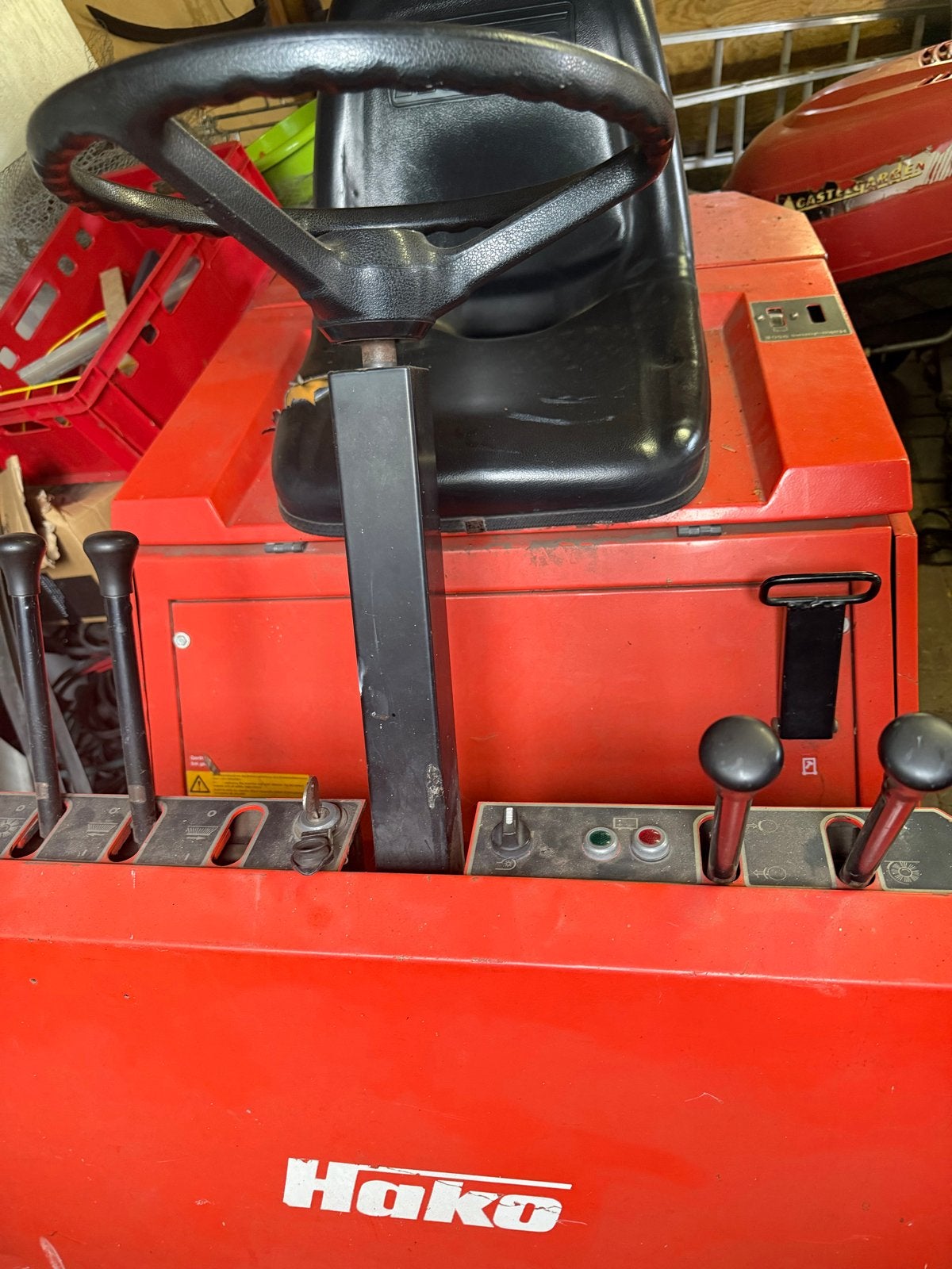 Hako professionele veeg-/zuigmachine - defect, Ophalen of Verzenden
