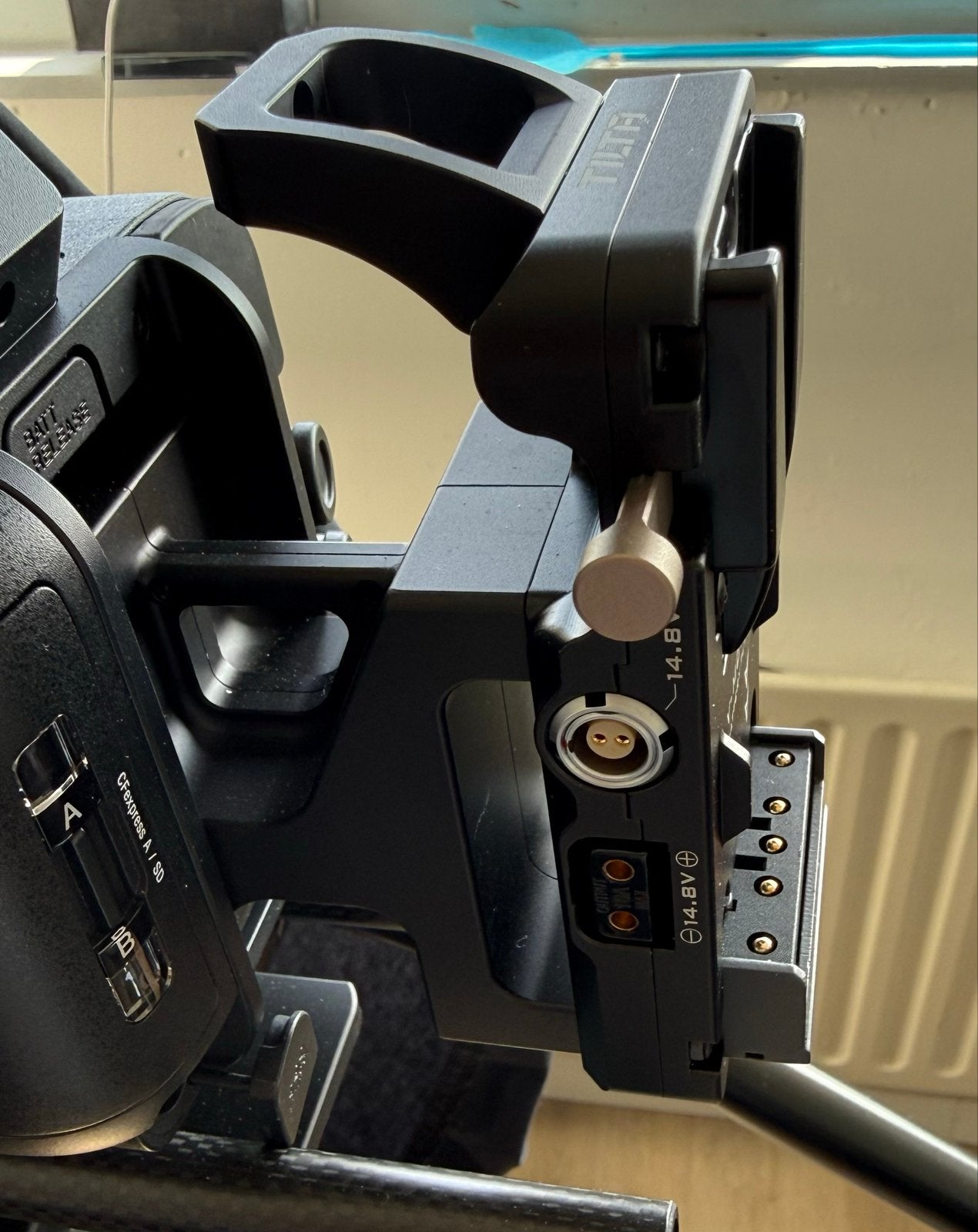 Tilta V-mount batterijplaat voor Sony FX6, Audio, Tv en Foto, Videocamera's Digitaal, Overige merken, Overige typen, Overige soorten