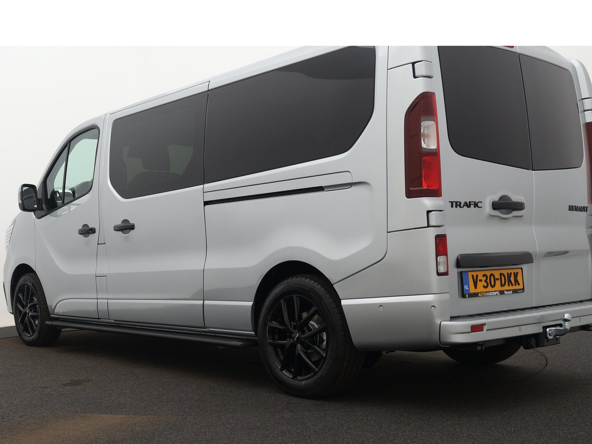 Renault Trafic 170PK L2H1 | 2 SCHUIFDEUREN | Luxe | DC DUBBE, Auto's, 12 maanden, Stof, Gebruikt, Euro 6