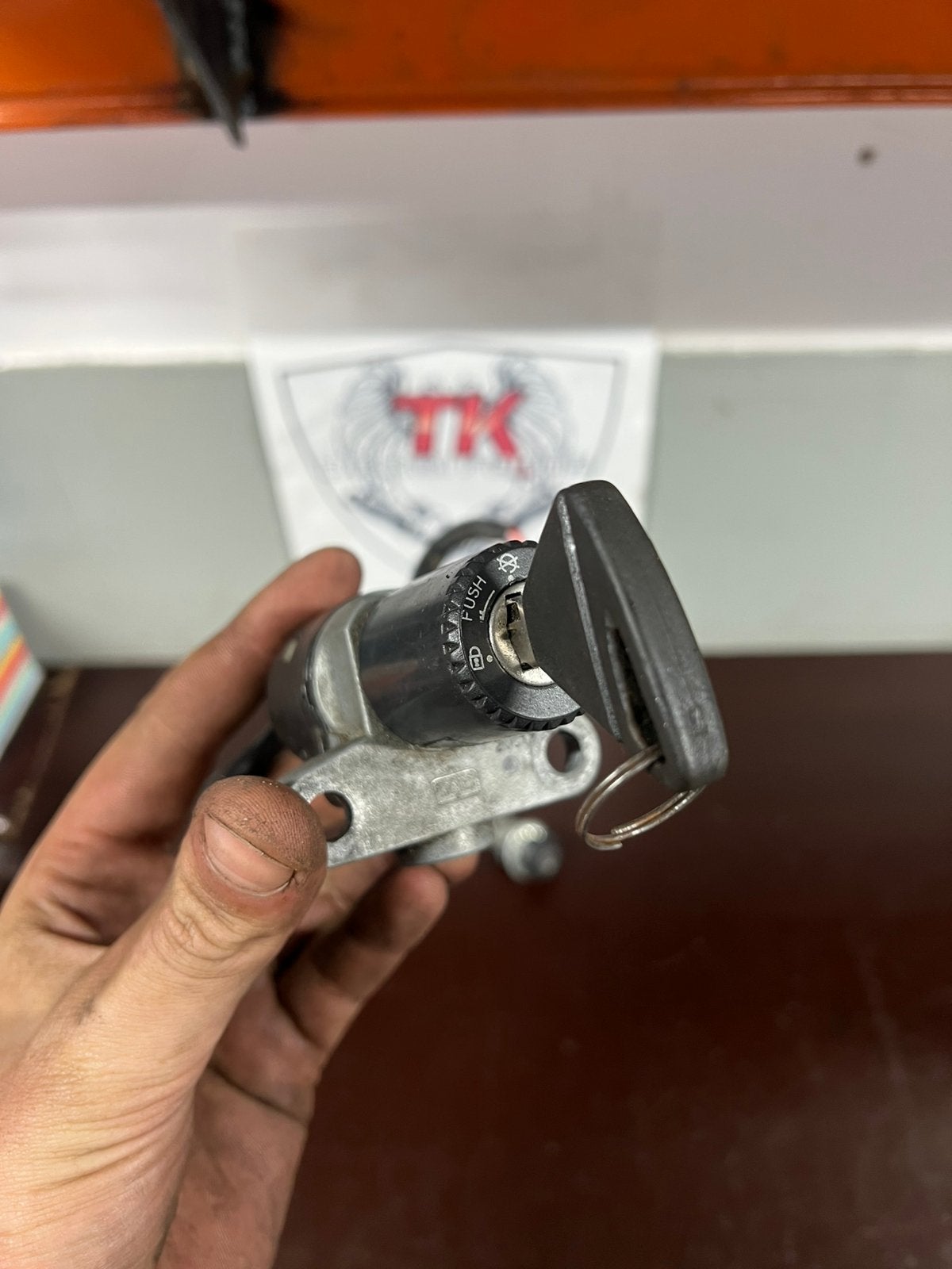 Aprilia sx50 contact slot met tank slotje, Fietsen en Brommers, Brommeronderdelen | Algemeen, Vanaf 2018, Overige typen, Contactslot set