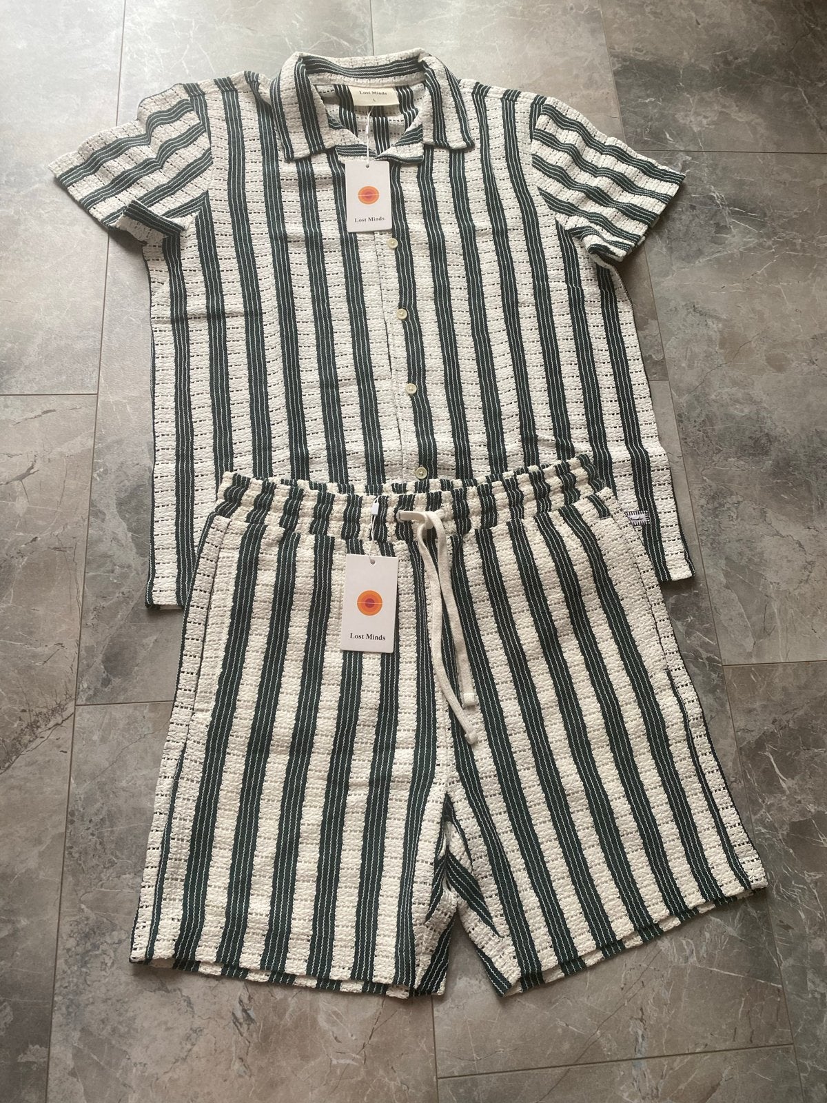 Lost Minds gestreepte set: overhemd en korte broek maat L, Kleding | Heren, Ophalen of Verzenden, Nieuw, Maat 48/50 (M), Groen