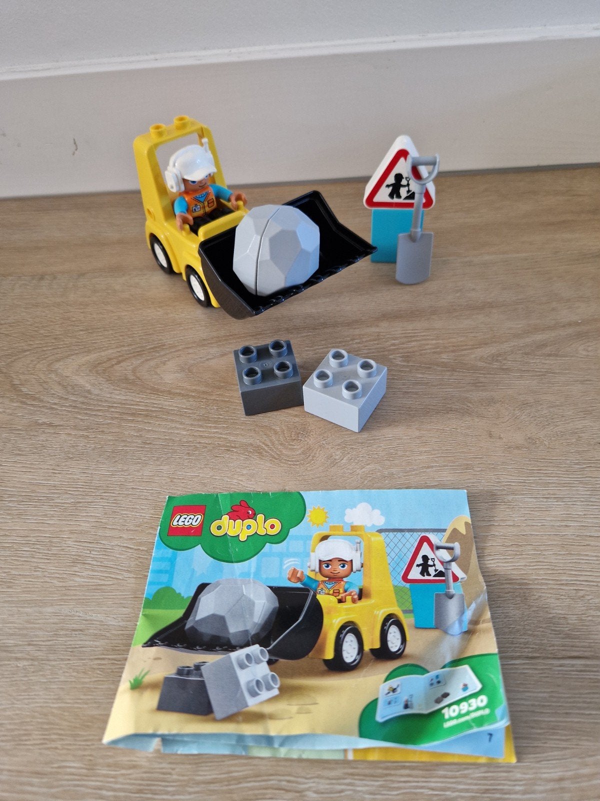 Lego Duplo Bouwplaats 10930 met graafmachine en rots, Kinderen en Baby's, Speelgoed | Duplo en Lego, Compleet, Overige thema's