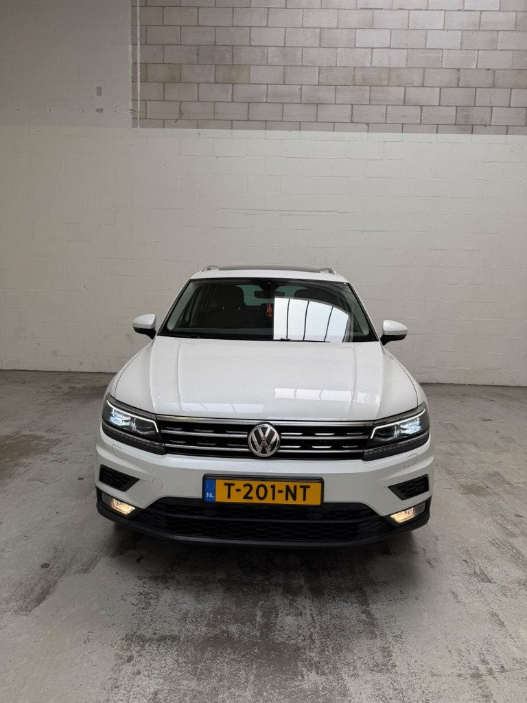 Volkswagen Tiguan 2.0TSI 132KW/180PK 4Motion 2018 Wit, Auto's, Automaat, Stof, Euro 6, 4 cilinders