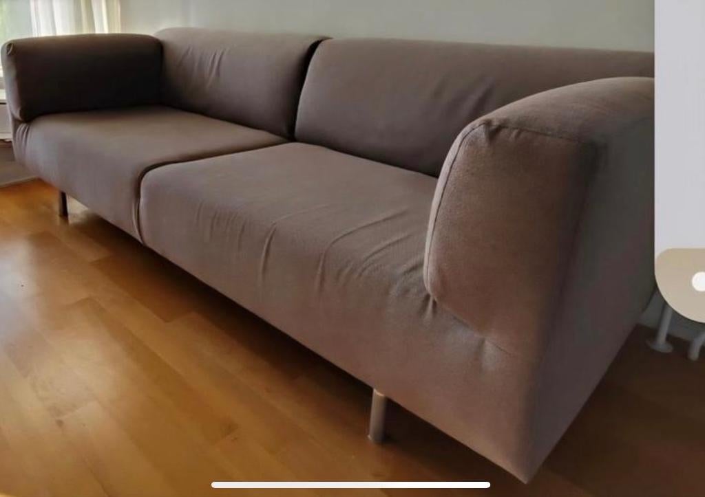 Cassina MET bank Pierro Lissoni Italiaans Design Zandkleur, Huis en Inrichting, Banken | Bankstellen, Ophalen, Gebruikt, 150 tot 200 cm