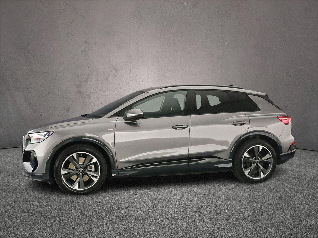 Audi Q4 e-tron 45 quattro S Edition Competition 82 kWh | Tre, Gebruikt, Zwart, 82 kWh, 2135 kg