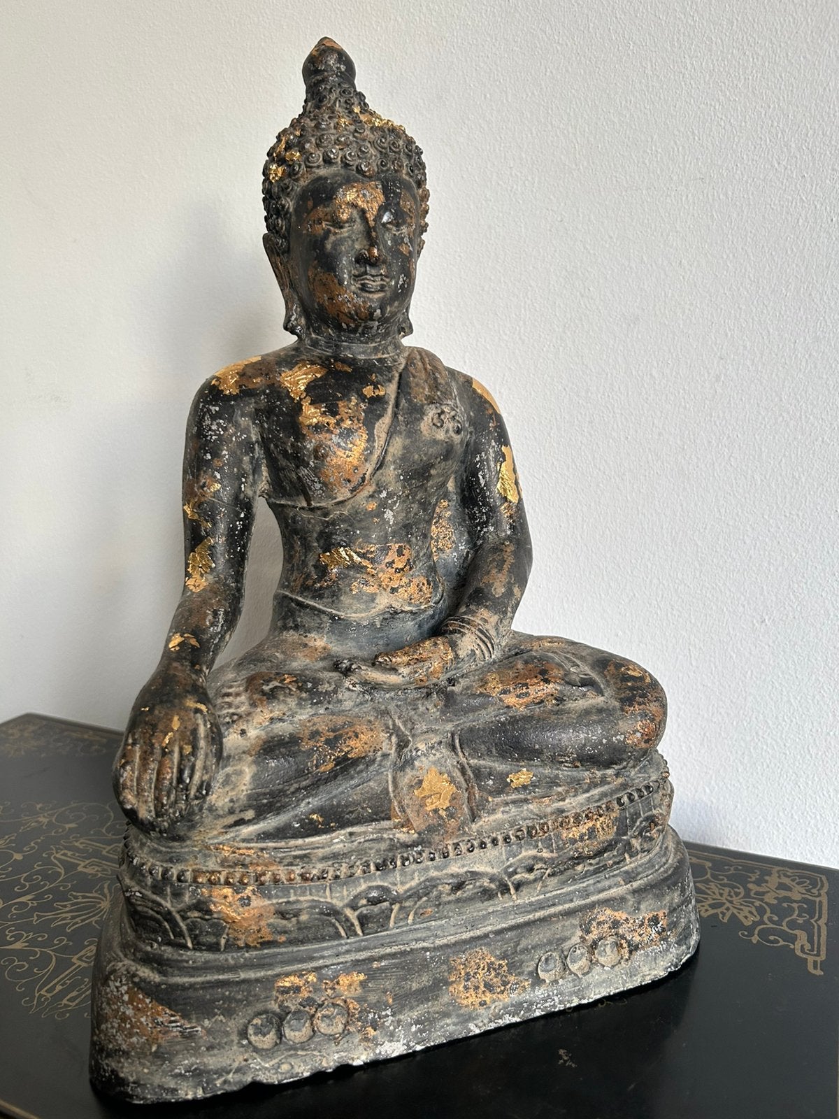 Bronzen Thaise Boeddha met resten van bladgoud, Ophalen of Verzenden, Zo goed als nieuw