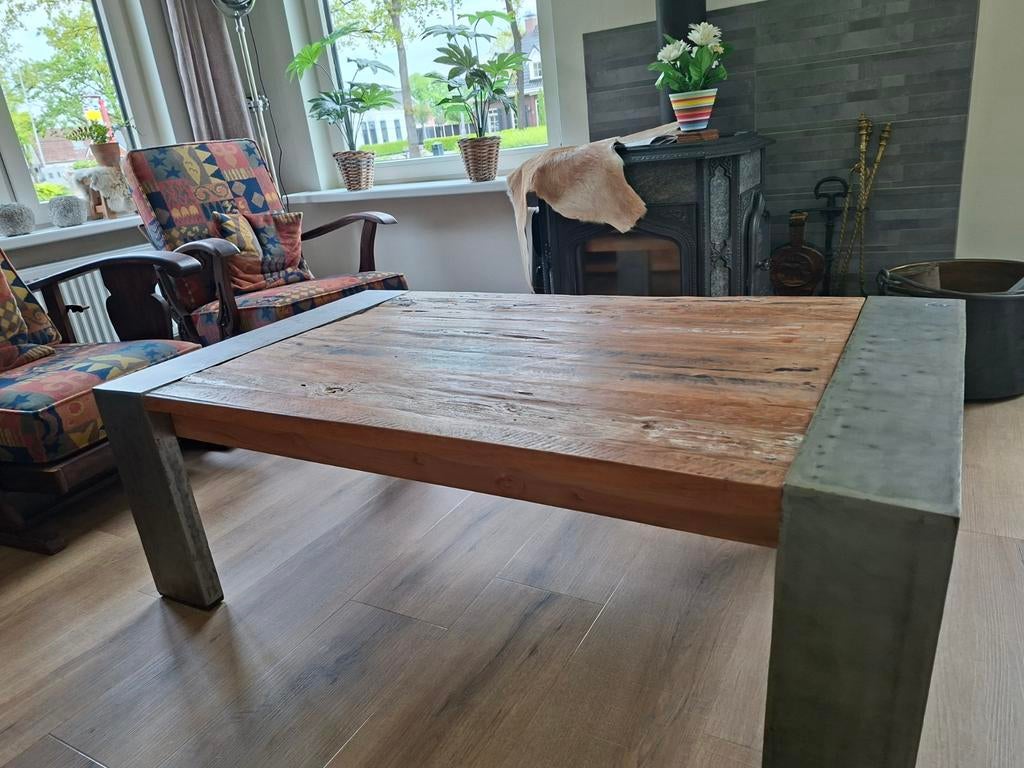 Novara industriële salontafel 135x75xh45cm, Ophalen, Gebruikt, 50 tot 100 cm, Minder dan 50 cm