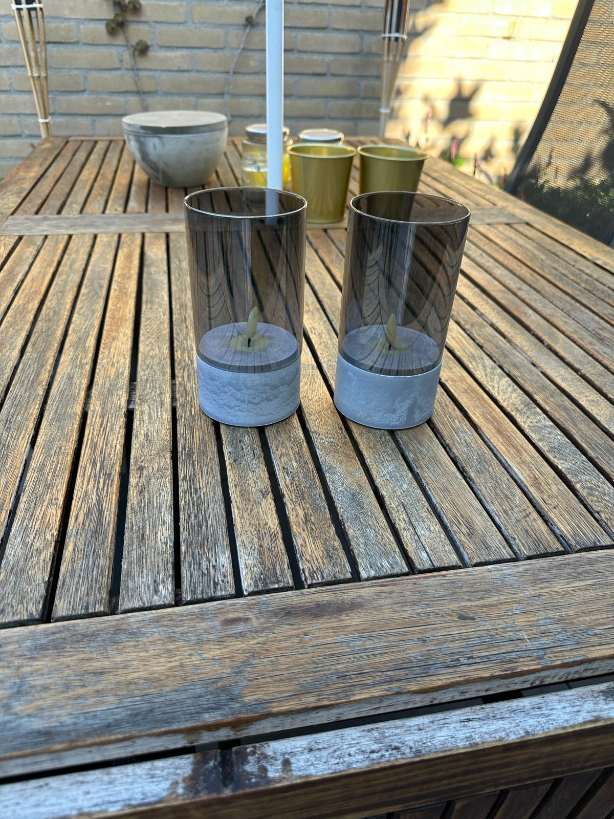 Set van 2 moderne windlichten met LED-kaarsen, Windlicht, Ophalen of Verzenden, Grijs, Glas