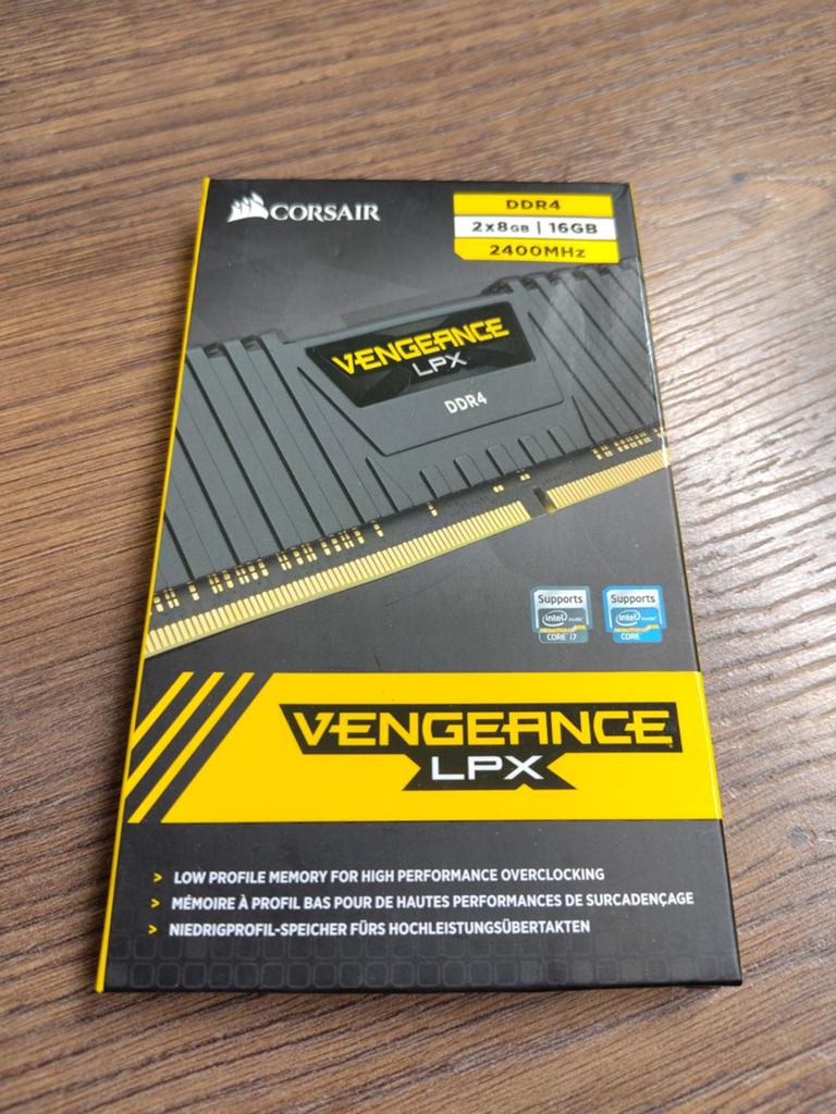 Corsair Vengeance LPX 16GB (2x8GB) DDR4 2400MHz RAM, Computers en Software, RAM geheugen, Server, DDR4, Ophalen of Verzenden, Zo goed als nieuw