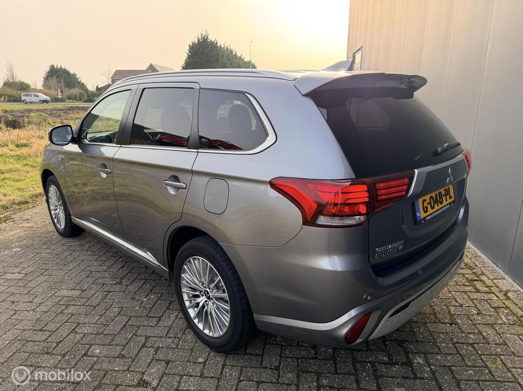 Mitsubishi Outlander 2.4 PHEV Instyle, 12 maanden, 135 pk, Euro 6, 4 cilinders