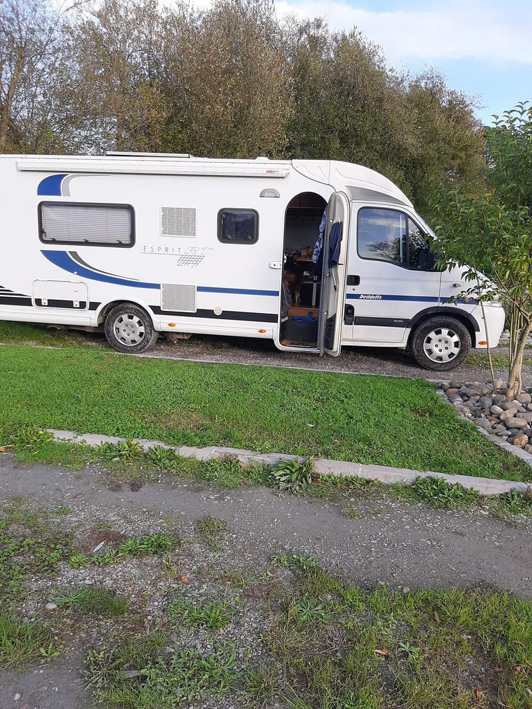 Dethleffs RT7014 2009 camper | Lithium | BearLock | Topstaat, Caravans en Kamperen, Campers, Integraal, Tot en met 2, Particulier