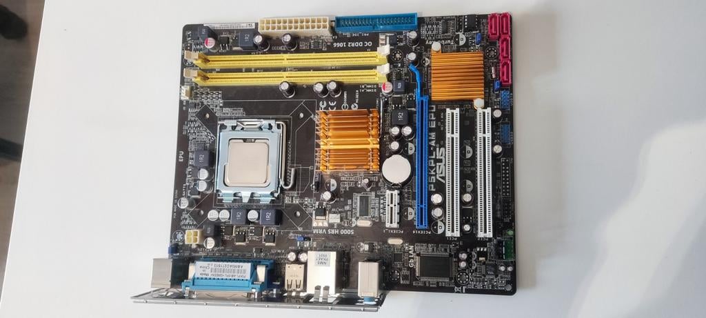 Asus P5KPL-AM EPU + C2D E8500, Computers en Software, Moederborden, Gebruikt, Intel, Socket 775, Ophalen of Verzenden