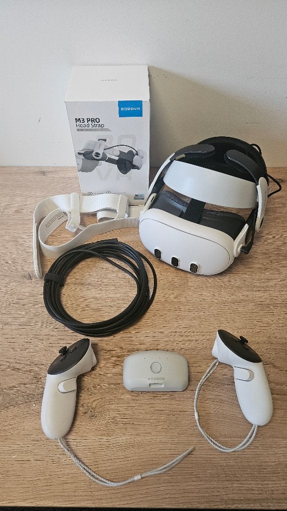 Meta Quest 3 512GB + accessoires, Spelcomputers en Games, Ophalen, Zo goed als nieuw, VR-bril, Overige platformen