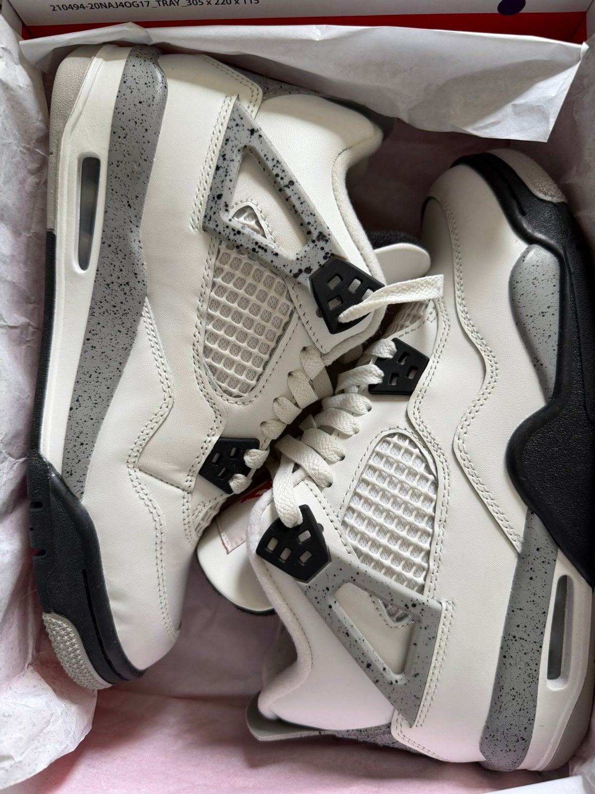 Nike Air Jordan 4 “White Cement” GS - Maat 39, Kleding | Heren, Schoenen, Wit, Ophalen of Verzenden, Sneakers of Gympen, Zo goed als nieuw