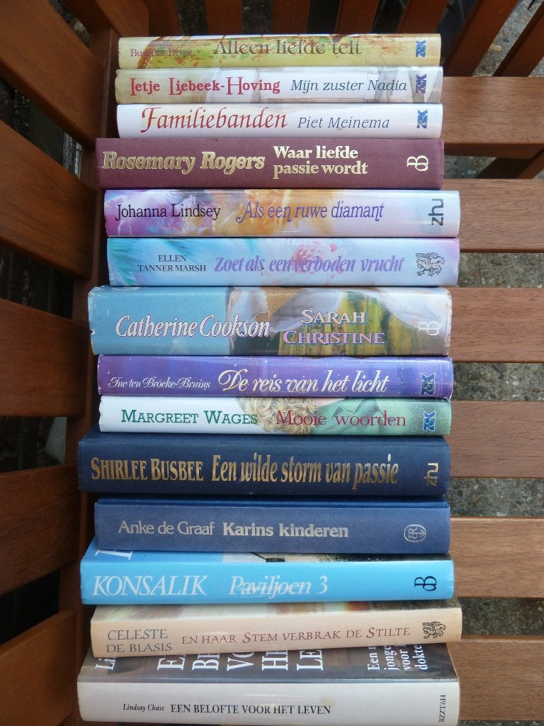 14 boeken romans, Ophalen of Verzenden, Gelezen