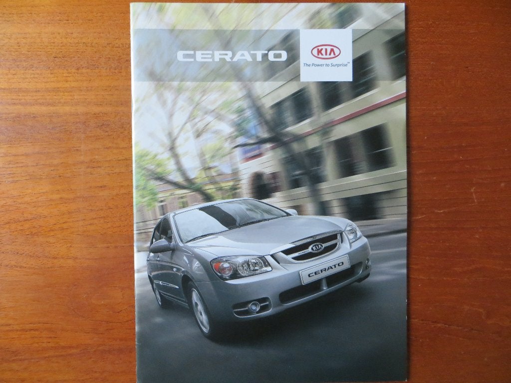 Kia Cerato (jan. 2006) +bijlage specificaties en uitrusting, Ophalen of Verzenden, Nieuw, Overige merken