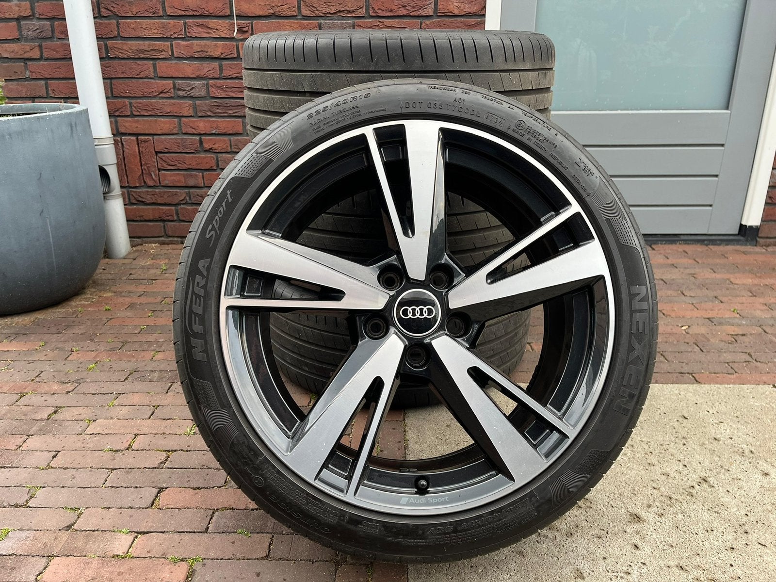 Originele Audi A3 S3 8Y 8V 8P sport 18 inch Nexen AO 2024, Ophalen, Gebruikt, Banden en Velgen, Personenwagen