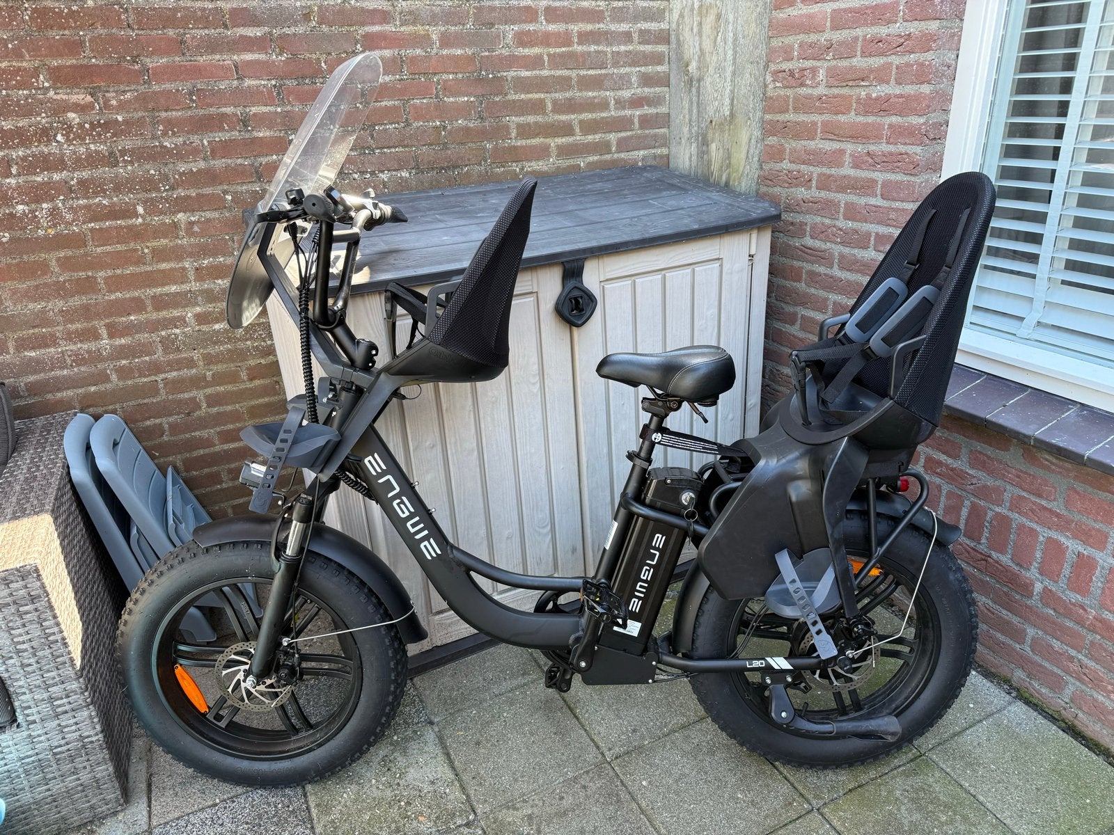 Engwe L20 E-bike met kinderzitjes en windscherm, Zo goed als nieuw, Minder dan 47 cm, 50 km per accu of meer, Ophalen