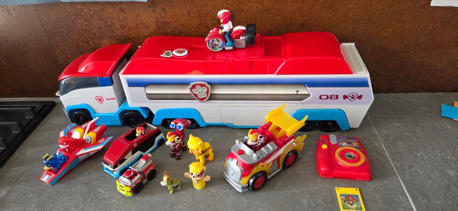 Grote Paw Patrol speelgoedset met voertuigen en figuren, Kinderen en Baby's, Ophalen of Verzenden, Gebruikt