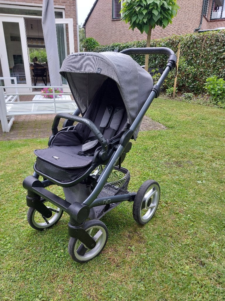 Mutsy Nio kinderwagen - Zeer compleet, Ophalen, Gebruikt, Combiwagen, Mutsy