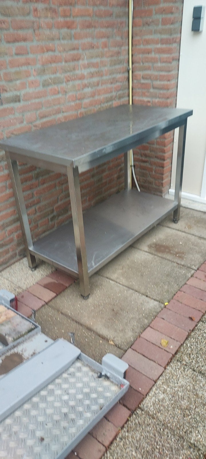 2 Rvs werkbanken professionele kwaliteit. 120×60×90, Industrieel, Professioneel, Gebruikt, 100 tot 150 cm, Ophalen of Verzenden