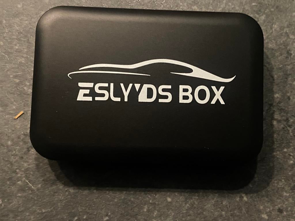 ESLY'DS BOX Wireless Adapter, Auto diversen, Auto-accessoires, Zo goed als nieuw, Ophalen of Verzenden
