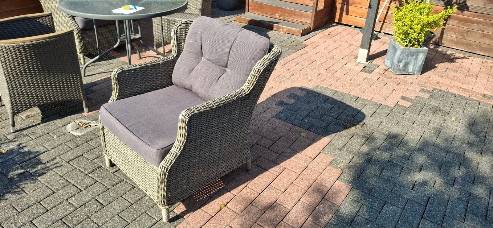 Wicker loungeset met 3 zitsbank en salontafel, Tuin en Terras, Ophalen, 3 zitplaatsen, Loungeset, Wicker