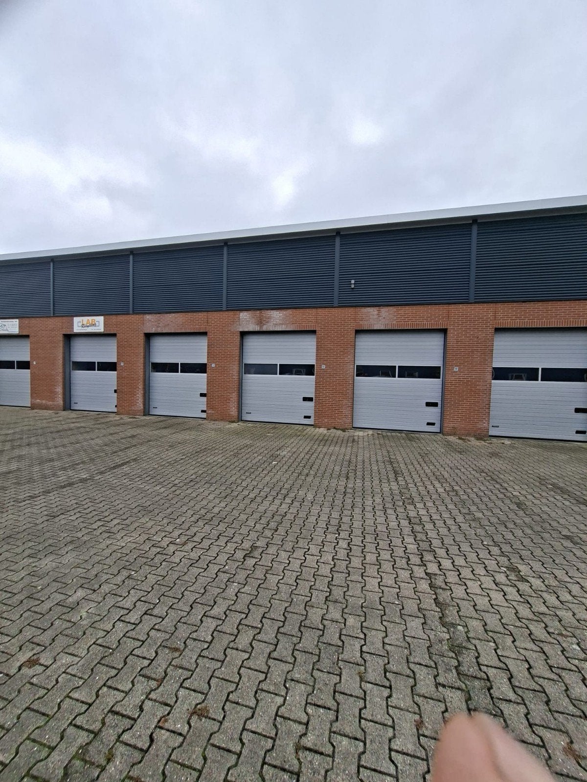 Foto 3 van Te Huur bedrijfsunit buitenvaart Hoogeveen