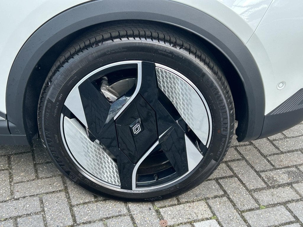 Renault Scenic E-Tech Iconic 220 pk Long Range | Solarbay Pa, Huisgarantie, Met garantie (alle), Automatische klimaatregeling