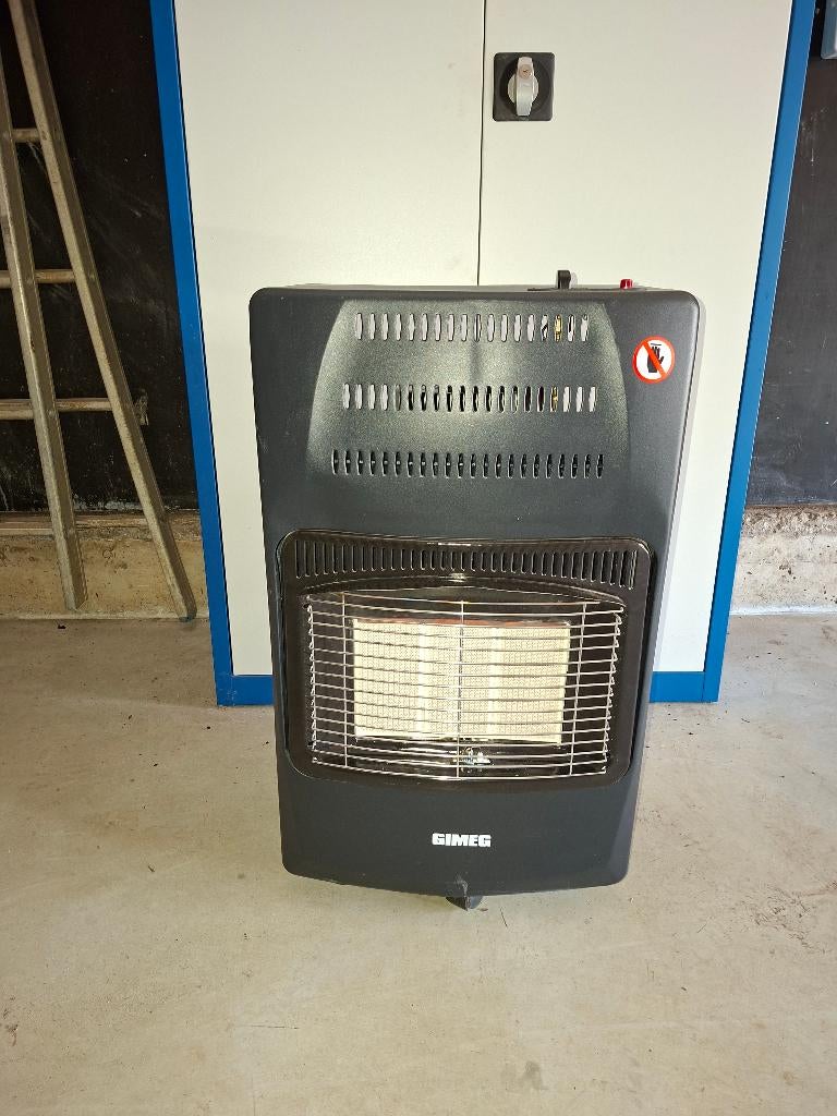 gaskachel met gasfles, Huis en Inrichting, Kachels, Ophalen, Gebruikt, Gas, Vrijstaand