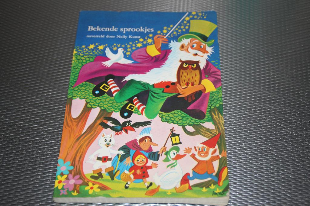 bekende sprookjes, Ophalen of Verzenden, Gelezen