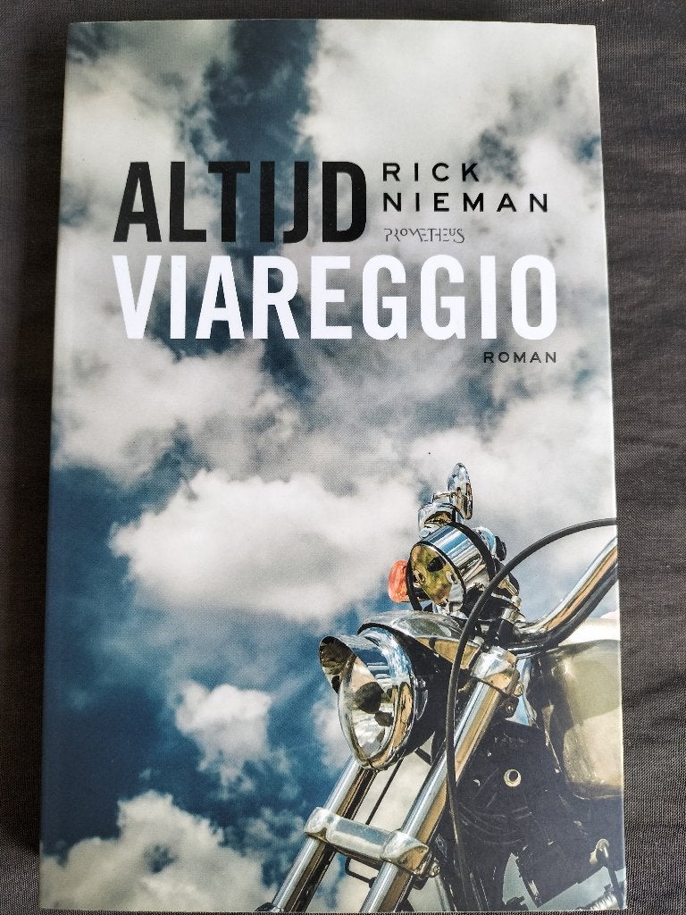 Rick Nieman - Altijd Viareggio, Ophalen of Verzenden, Zo goed als nieuw, Rick Nieman, Nederland