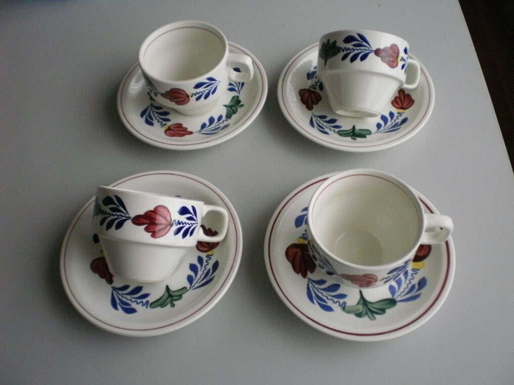 4 boerenbont kop en schotels, Ophalen of Verzenden, Zo goed als nieuw, Aardewerk, Kop(pen) en/of Schotel(s)