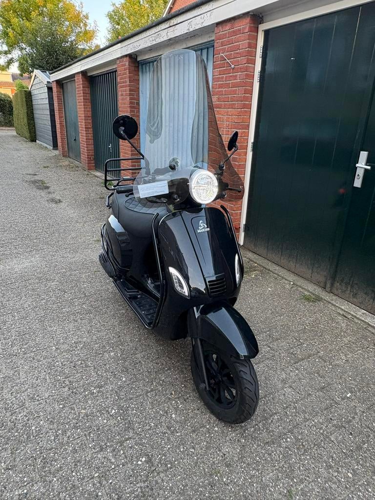 Marengo V Line 2023, Fietsen en Brommers, Ophalen, Zo goed als nieuw, Benzine, 50 cc